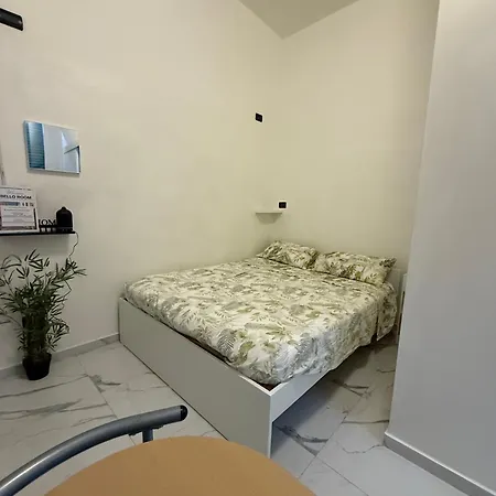 - A Pochi Passi Dal Centro Storico Appartement *