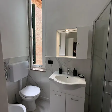 - A Pochi Passi Dal Centro Storico Appartement