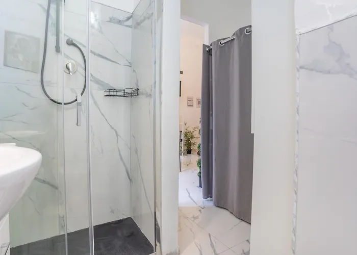 - A Pochi Passi Dal Centro Storico Феррара